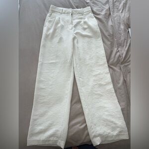 Aritzia The Effortless Pants